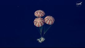 Las imágenes del riesgoso y emotivo regreso de los astronautas de Artemis II a la Tierra
