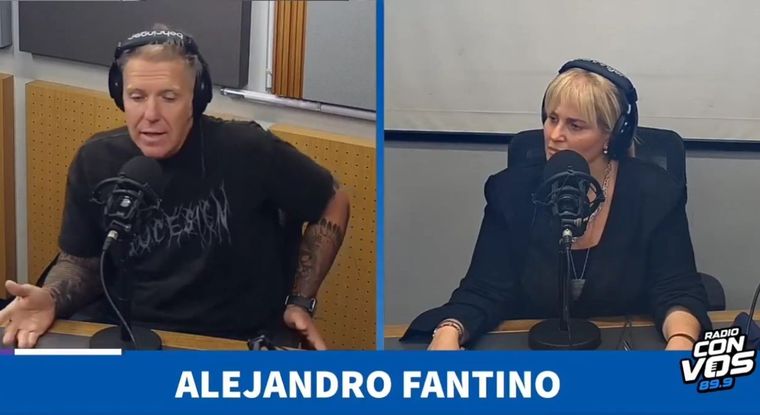 Alejandro Fantino y Romina Manguel se cruzaron fuerte al aire por la entrevista a Javier Milei El Presidente cuestionó a la periodista, que mantuvo una discusión picante con el conductor Foto: Captura de streaming