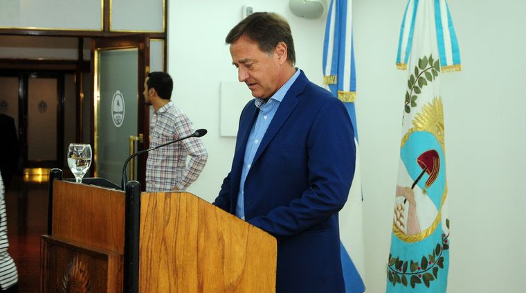 La suba que dará el gobernador no tiene fecha ni monto por ahora. Foto: ALF PONCE / MDZ