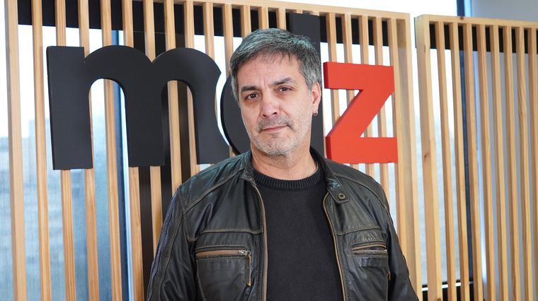 Adrián Navarro en Entrevistas MDZ.