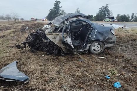 El brutal choque ocurrió en una ruta de la provincia de Tucumán. El brutal choque ocurrió en una ruta de la provincia de Tucumán.