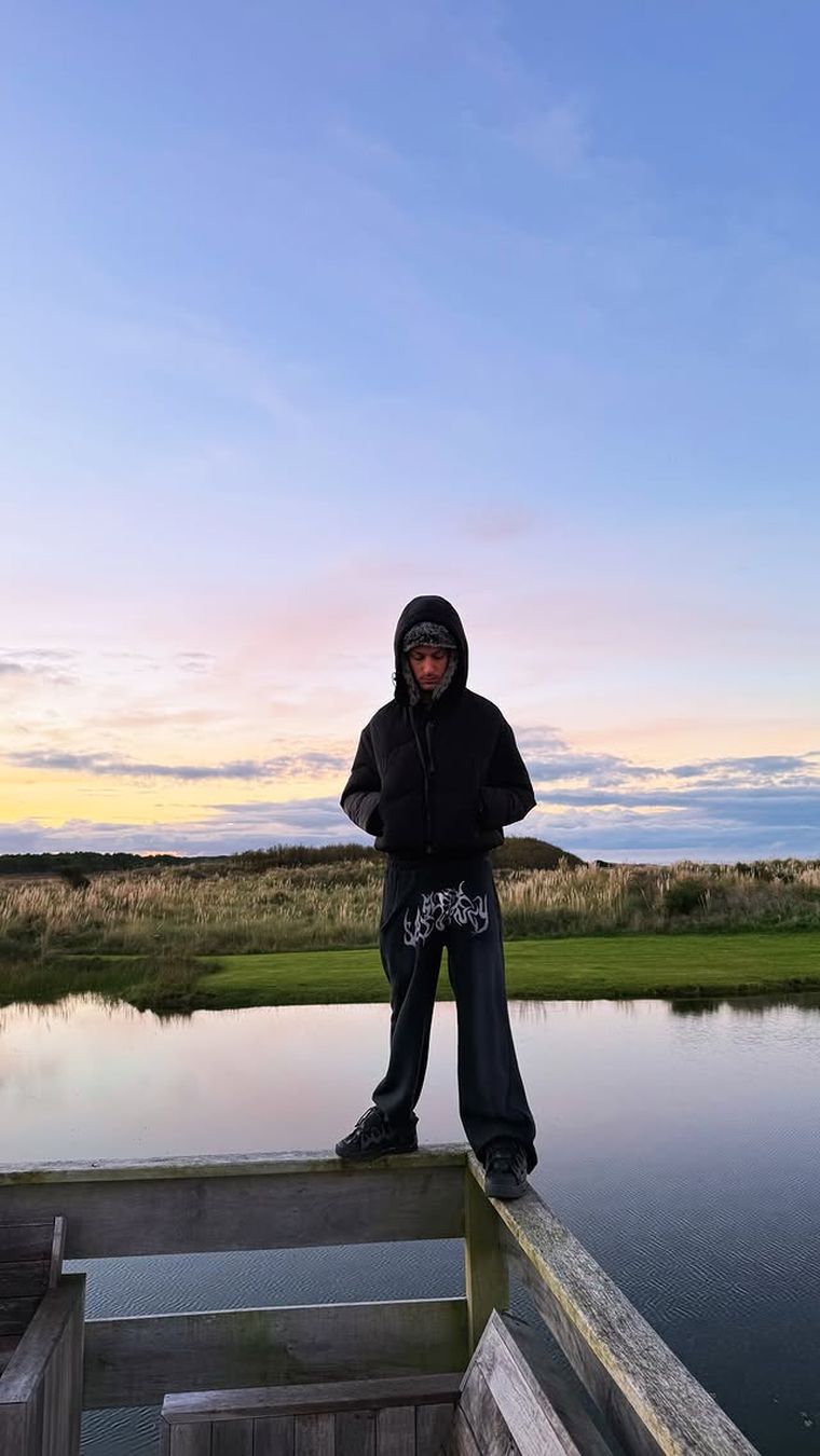 Seven Kayne en la costa. Seven Kayne en la costa.