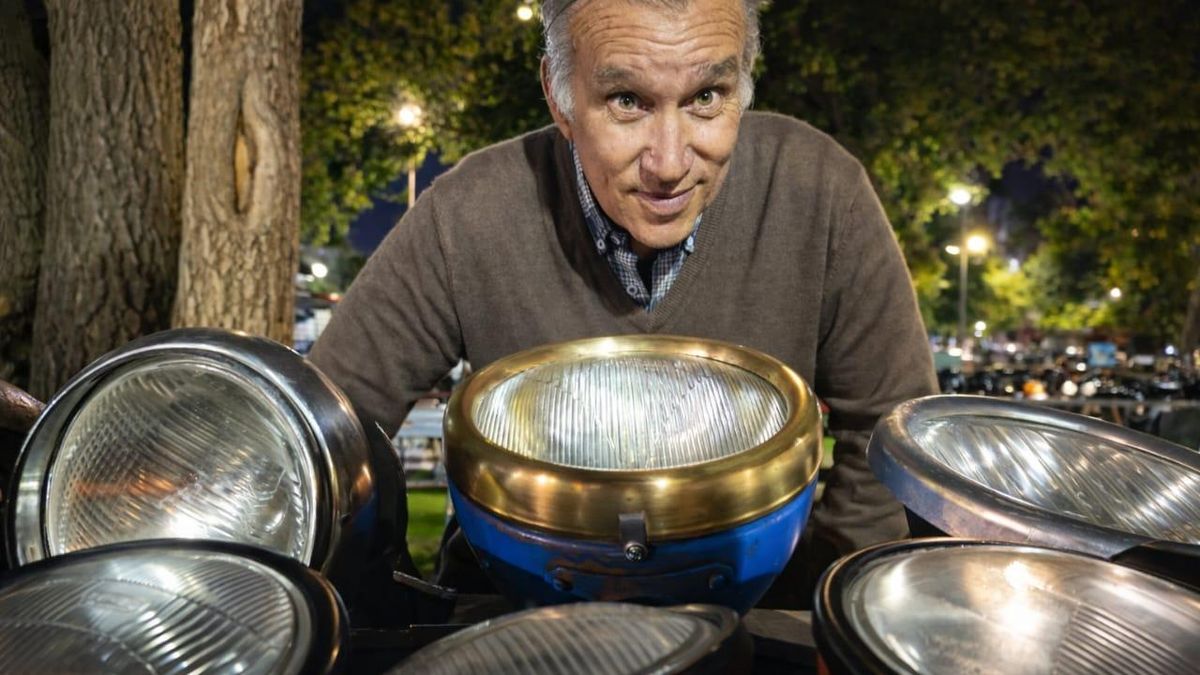 Pasión fierrera: Simón, el buscador incansable de repuestos para autos clásicos