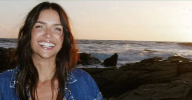 La reconocida modelo se encuentra de vacaciones en Brasil Foto: @zaira.nara