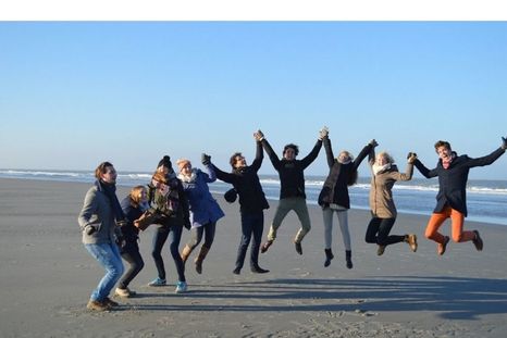Los 7 beneficios de viajar en grupo