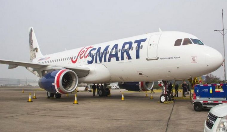 JetSmart volverá a unir Mendoza con el aeropuerto de El Palomar en Buenos Aires