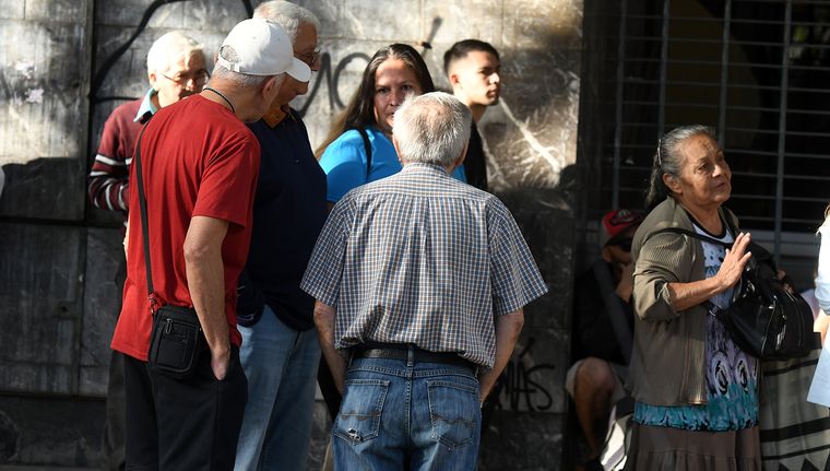 Ese mismo viernes 24, Anses también arranca con el pago de la Prestación por Desempleo Plan 1 para los beneficiarios con DNI terminados en 0 y 1.