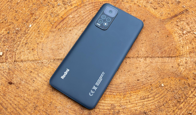 El Xiaomi Redmi Note 11 rinde bien con juegos como Roblox gracias a su procesador Snapdragon 680 y pantalla AMOLED fluida. El Xiaomi Redmi Note 11 rinde bien con juegos como Roblox gracias a su procesador Snapdragon 680 y pantalla AMOLED fluida.