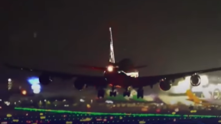 El incidente ocurrió en el Aeropuerto Internacional de Taoyuan, Taiwán.