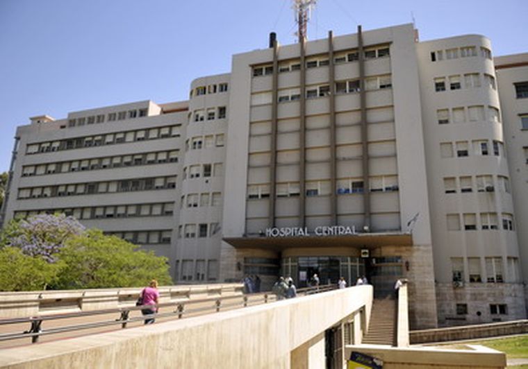 La mujer murió en el Central. Foto: Nacho Gaffuri / MDZ