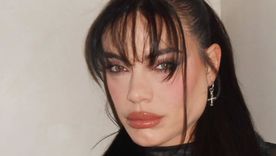 Emilia Attias posó con un look total black que quedó en segundo plano tras las sospechas de retoques en su rostro. / Instagram @emilia_att Emilia Attias posó con un look total black que quedó en segundo plano tras las sospechas de retoques en su rostro. / Instagram @emilia_att