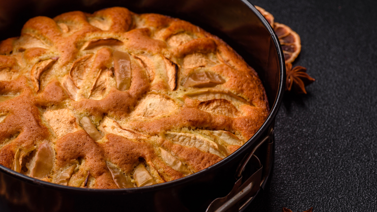 Receta clásica: cómo hacer una torta de manzana irresistible