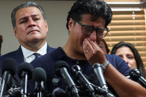 Ronaldo Salgado, hijo de Lorenzo Salgado, participó en una conferencia de prensa. Ronaldo Salgado, hijo de Lorenzo Salgado, participó en una conferencia de prensa.