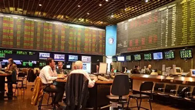 Los mercados internacionales mantienen su impulso gracias al avance de la inteligencia artificial. Los mercados internacionales mantienen su impulso gracias al avance de la inteligencia artificial.