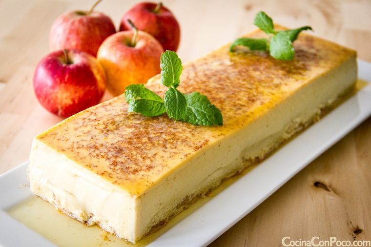 Flan de manzana Una receta súper simple para hacer en pocos minutos. Foto: CocinaConPoco
