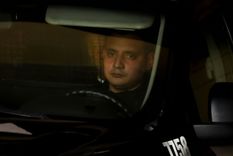 Bento siendo trasladado en una camioneta de la Policía Federal Foto: Alf Ponce Mercado/MDZ