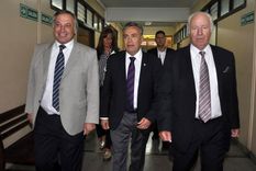 Gullé, Cornejo y Llorente. El esquema de poder de Tribunales no está en riesgo. Foto: Gobierno