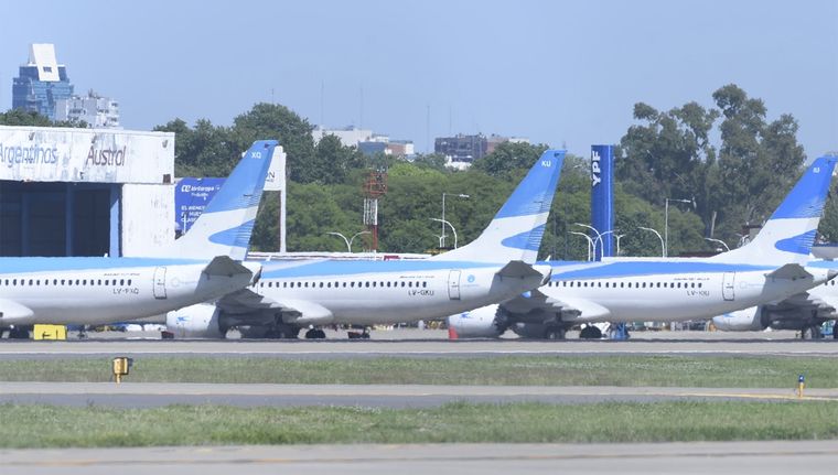 Ratificaron el paro de controladores aéreos en vacaciones de invierno.