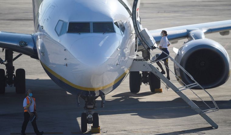 Los aeropuertos franceses en estado de alerta. Foto: Efe.