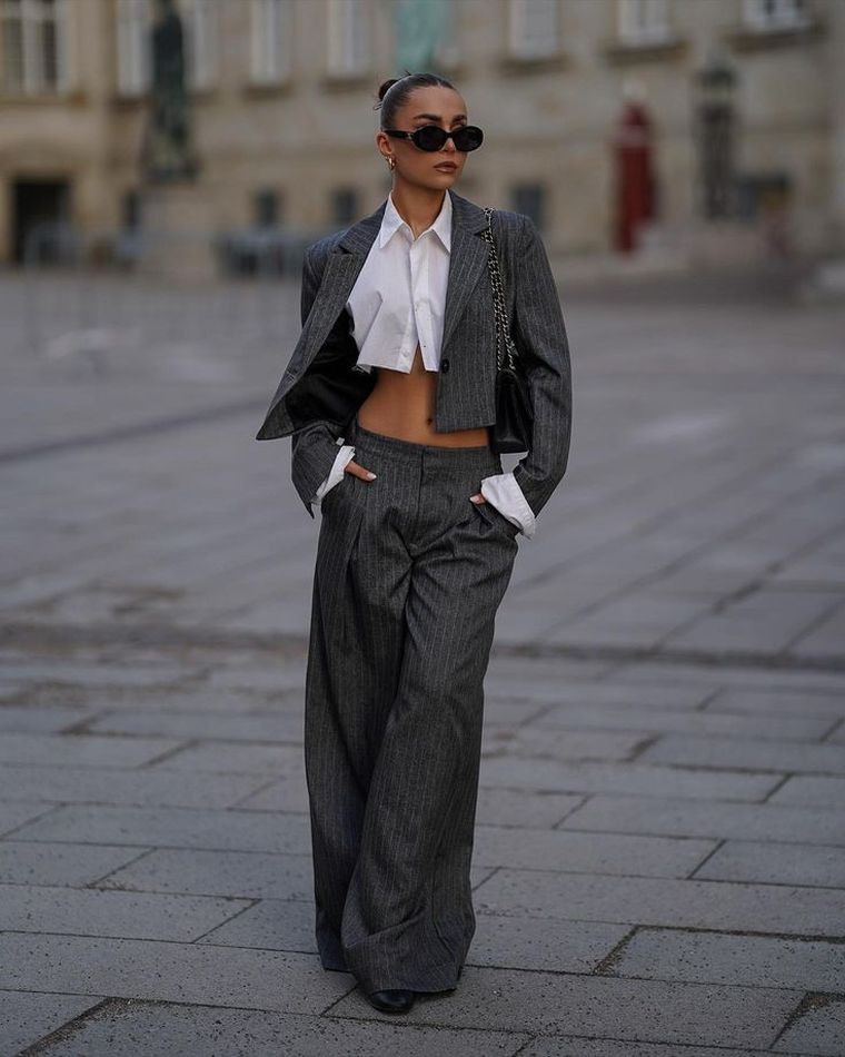 Llevá el look sastrero de la forma más chic. Llevá el look sastrero de la forma más chic.