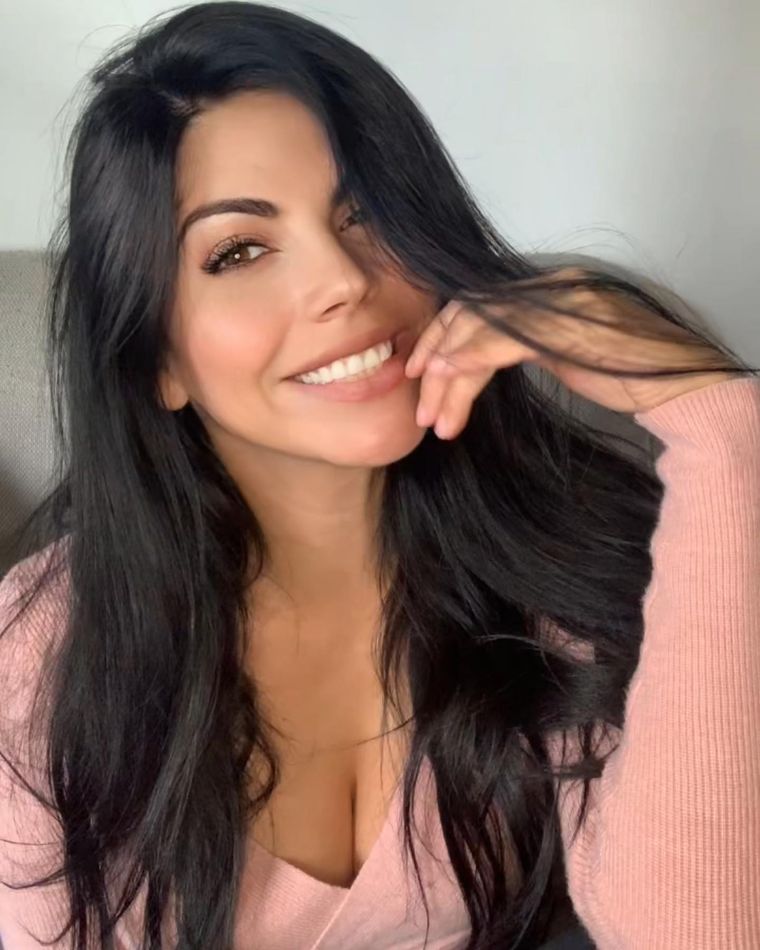 África Zavala es una de las actrices más convocantes de la pantalla chica Foto: Instagram/África Zavala