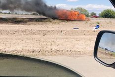 Incendio en el Acceso Un auto se incendió en el Acceso Este