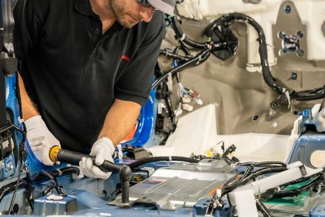 La industria automotriz mejoró, aunque opera aún en niveles bajos La industria automotriz mejoró, aunque opera aún en niveles bajos