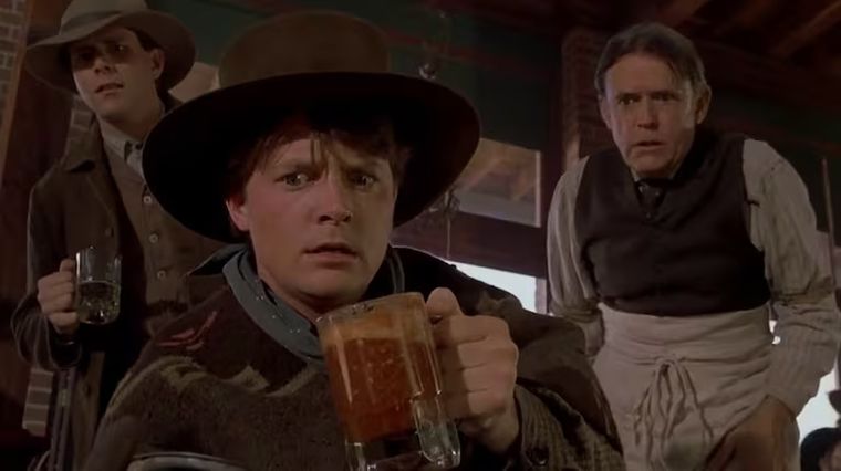 El actor también trabajó junto a Clint Eastwood en uno de los tantos westerns que marcaron su carrera. El actor también trabajó junto a Clint Eastwood en uno de los tantos westerns que marcaron su carrera.