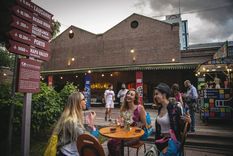 La Enoteca se ubica en el Centro Cívico de Mendoza