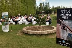 Música clásica por los caminos del vino, en Lavalle. Música clásica por los caminos del vino, en Lavalle.