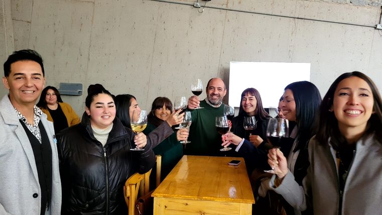 Funcionarios de la Municipalidad de Maipú. Funcionarios de la Municipalidad de Maipú.