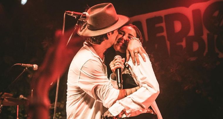 Cande Tinelli y Coti Sorokin, eligieron una decoración campestre glamurosa para el gran día de su boda, mirá los detalles en la nota Foto: instagram @candetinelliok