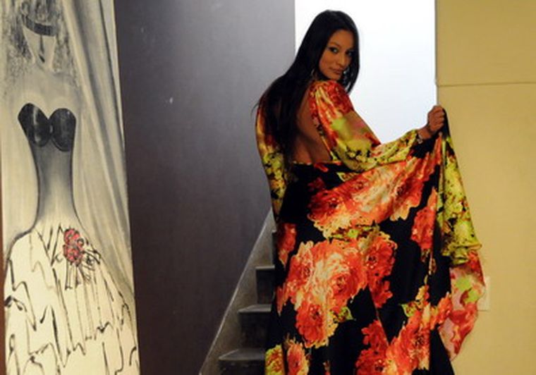 Flores originales e increíbles en telas traídas de España y Marruecos. Foto: MDZ