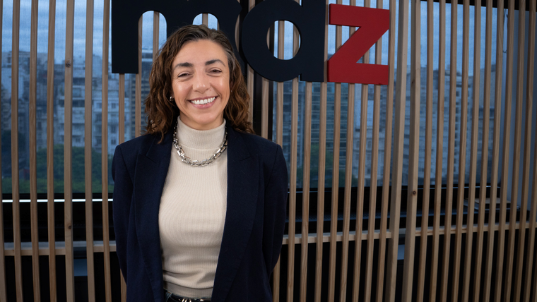 Lara Goyburu habló con MDZ y analizó las elecciones en Argentina donde La Libertad Avanza se impuso al peronismo.
