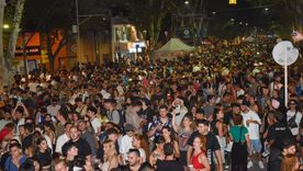 La Ciudad apuesta a un nuevo aniversario de la Arístides con shows en vivo y fuerte presencia de marcas. La Ciudad apuesta a un nuevo aniversario de la Arístides con shows en vivo y fuerte presencia de marcas.