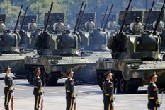 Soldados del Ejército Popular de Liberación de China en un desfile militar en Pekín, 3 de septiembre de 2015. Foto: RT Soldados del Ejército Popular de Liberación de China en un desfile militar en Pekín, 3 de septiembre de 2015. Foto: RT