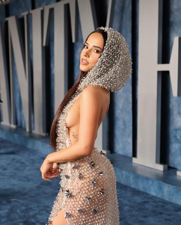 Becky G se comprometió con Sebastian Lletget. Foto: Instagram
