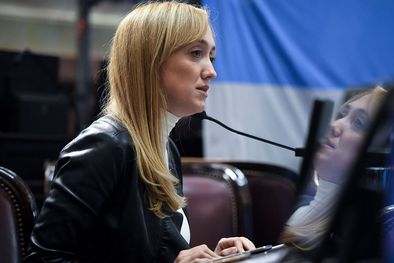 MDZol | Anabel Fernández Sagasti es número uno en el puesto como candidata a la reelección en el cargo de primera senadora nacional Foto: Prensa Senado