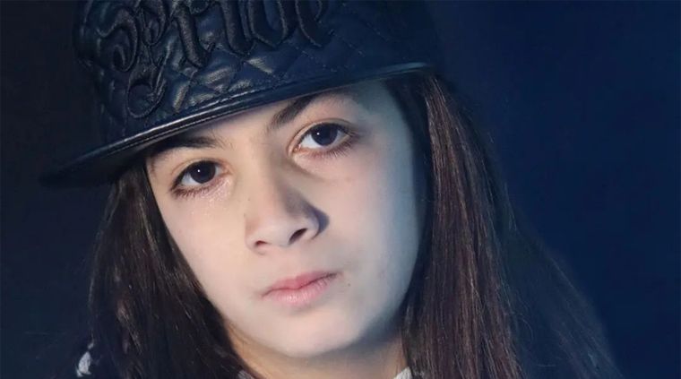 Morena fue víctima de bullying, se lanzó como cantante y a través de sus canciones busca concientizar Foto: @more.cesareo14_oficial / Instagram