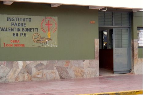 Escuela Valentín Bonetti. Escuela Valentín Bonetti.