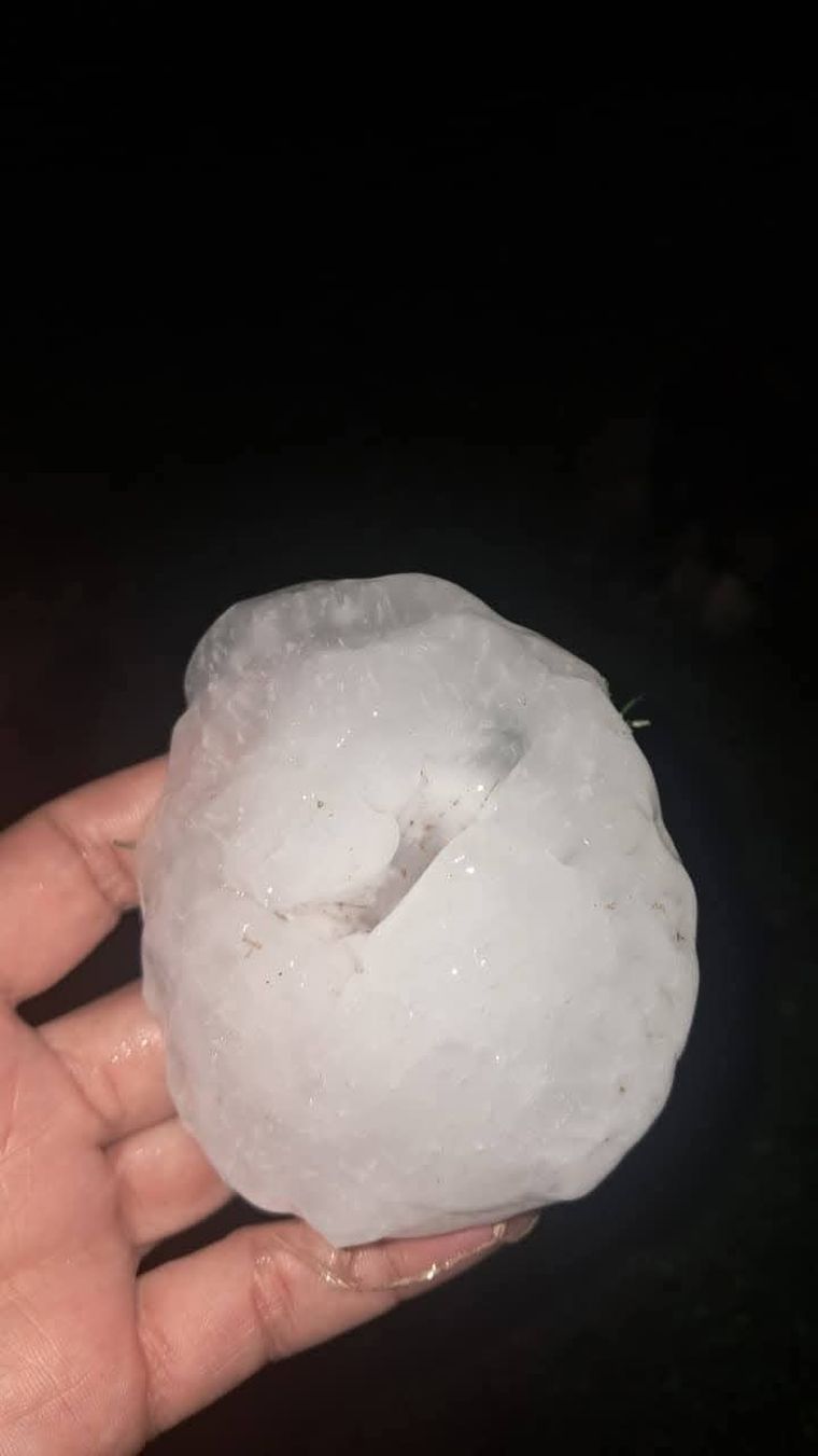 Granizo gigante en San Rafael. Granizo gigante en San Rafael.