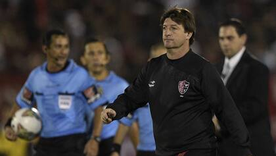 Hace 12 años, Alfredo Berti dirigió a Newell´s durante cinco partidos en la Libertadores y terminó con saldo a favor. Hace 12 años, Alfredo Berti dirigió a Newell´s durante cinco partidos en la Libertadores y terminó con saldo a favor.