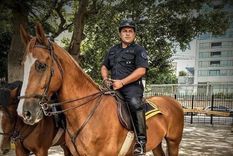 El inspector Juan Roldán que fue apuñalado y luego murió en el hospital esta tarde.