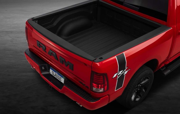 RAM Classic R/T