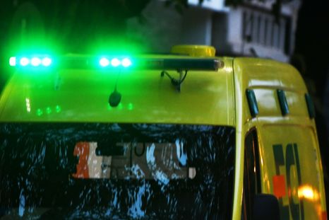 Médicos del SEC constataron la muerte del hombre y de la mujer. Foto: Santiago Tagua/MDZ