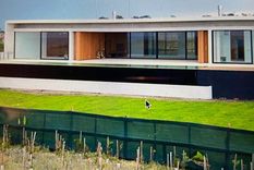 La casa que vende Suar: conocela por dentro en la nota.