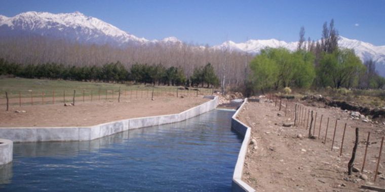 Modernización del riego de Arroyo Grande, en Tunuyán.