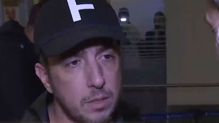 Jey Mammon decidió pasar un tiempo fuera del país en medio de la polémica acusación en su contra Foto: Captura TV
