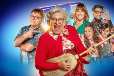 La obra Papá por siempre cuenta con el protagónico de Campi y completan el elenco Dani La Chepi, Albana Fuentes y Pablo Albella. La obra Papá por siempre cuenta con el protagónico de Campi y completan el elenco Dani La Chepi, Albana Fuentes y Pablo Albella.