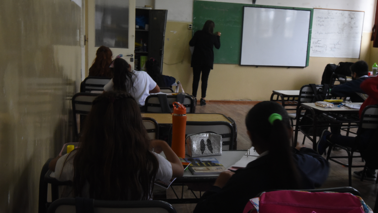 Los alumnos de algunas escuelas primarias deberán asistir a talleres  los sábados en la mañana Foto: Rodrigo DAngelo / MDZ